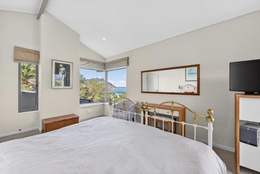 4 Bedroom Property for Sale in Berg En Dal Western Cape